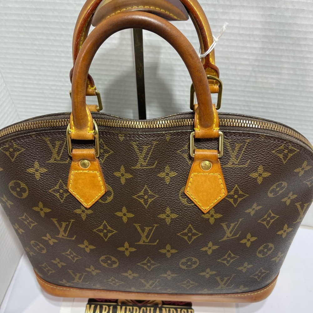 Louis Vuitton Alma with D ring in Monogram comes with dust bag - Picture 6 of 13